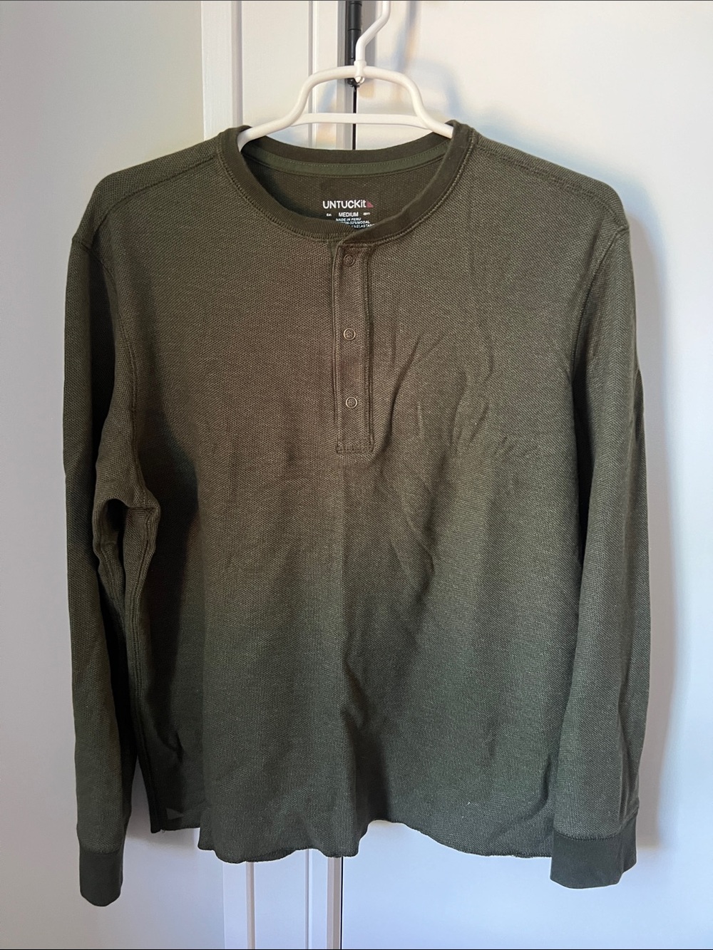 UNTUCKit Shrock Olive Green Long-Sleeve Henley Shirt